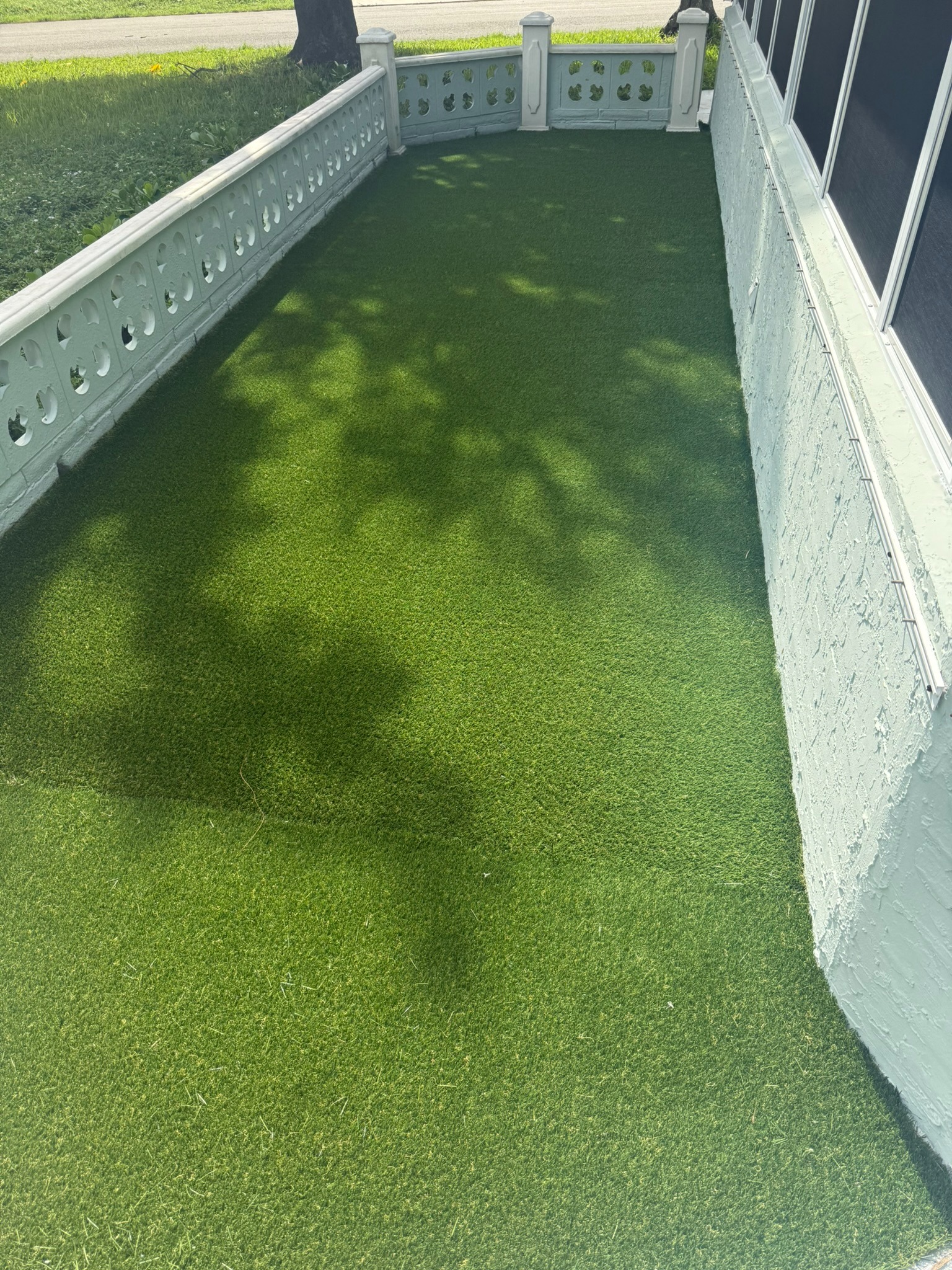 Artificial grass finished edge detail